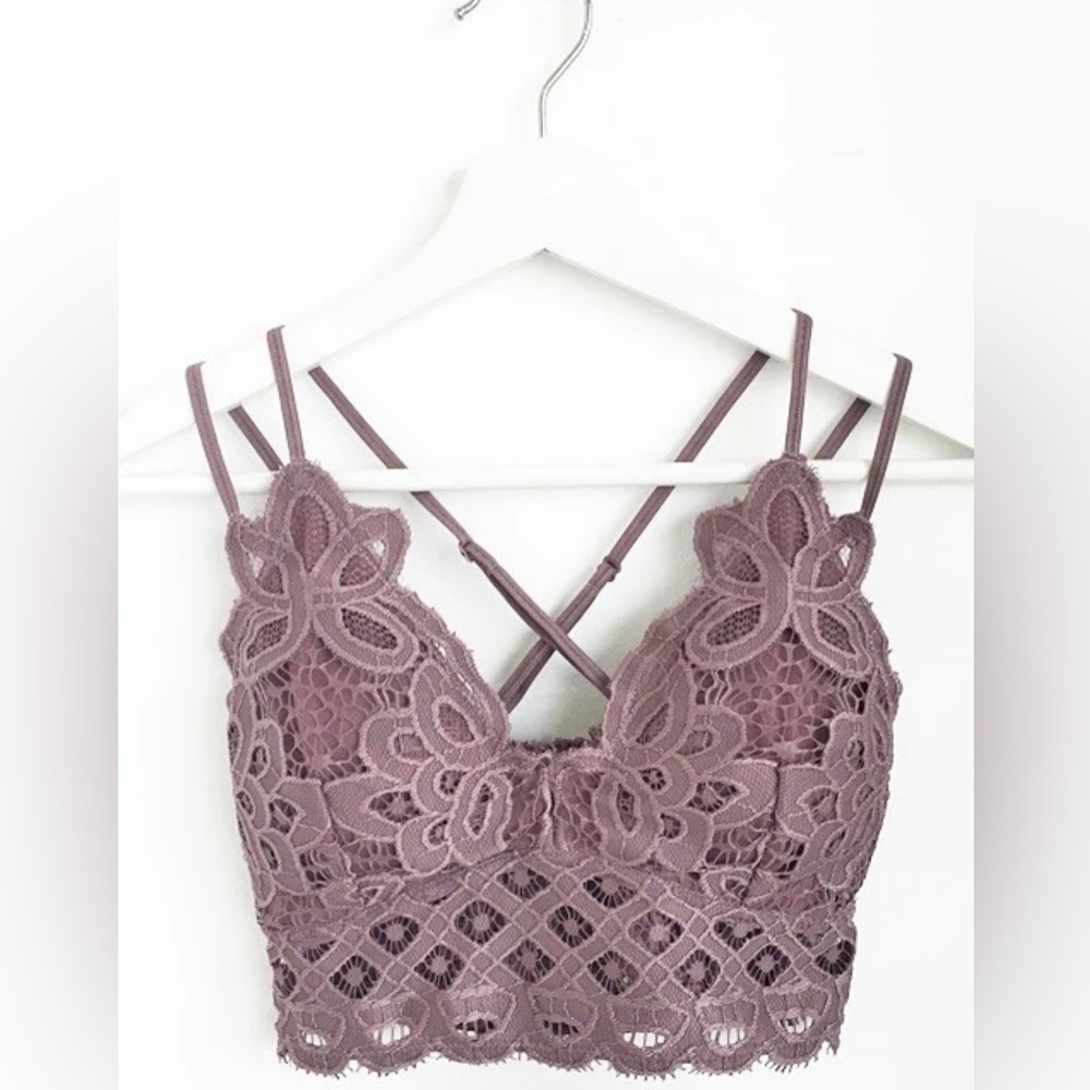 NWT Bralette Size Small Mauve